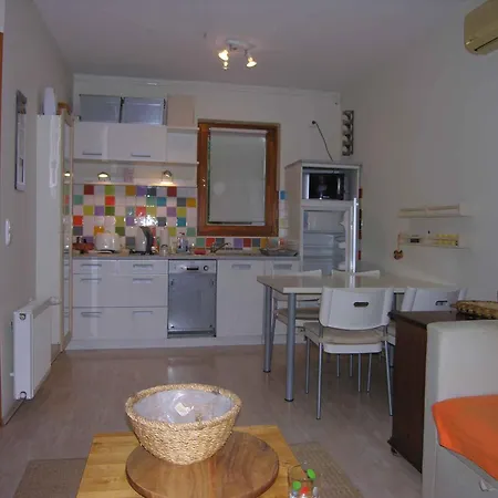 In 34439 Apartment
