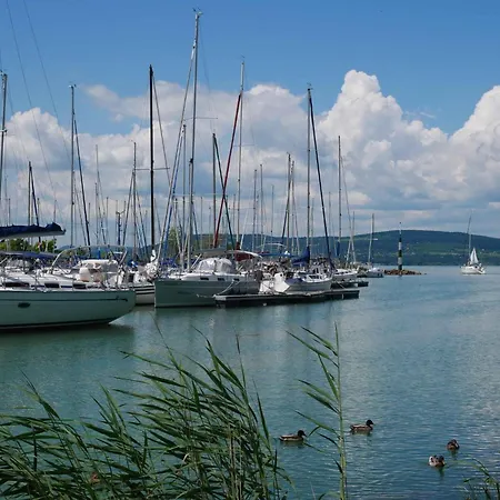 Appartamento In 34439 Balatonlelle